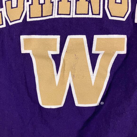 Fanatics University of Washington Huskies Purple and Gold Graphic Tee - Picture 3 of 5